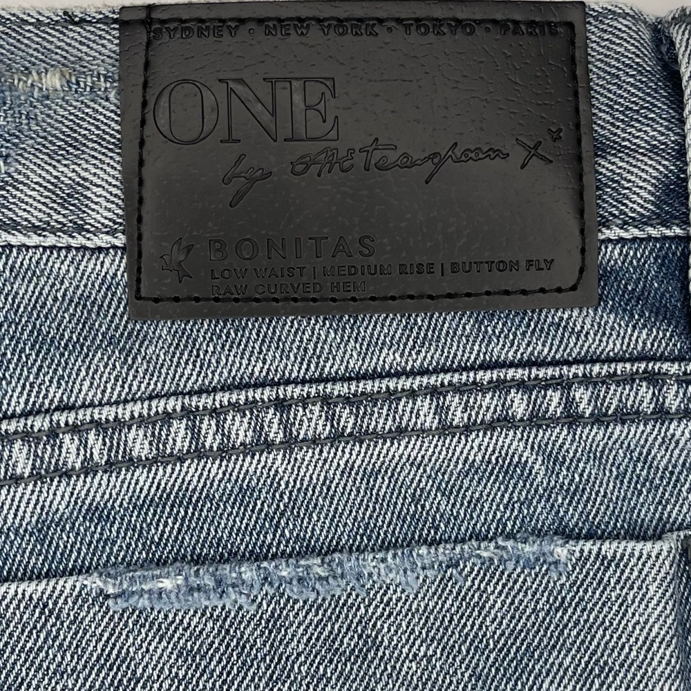 One teaspoon Revolve Rocky Bonitas Low Waist Cotton Raw Hem Denim Jean Shorts 26 - Picture 6 of 9